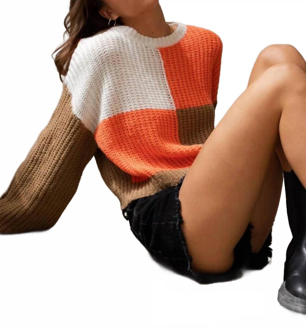 NEW LE LIS warm moments sweater in multi